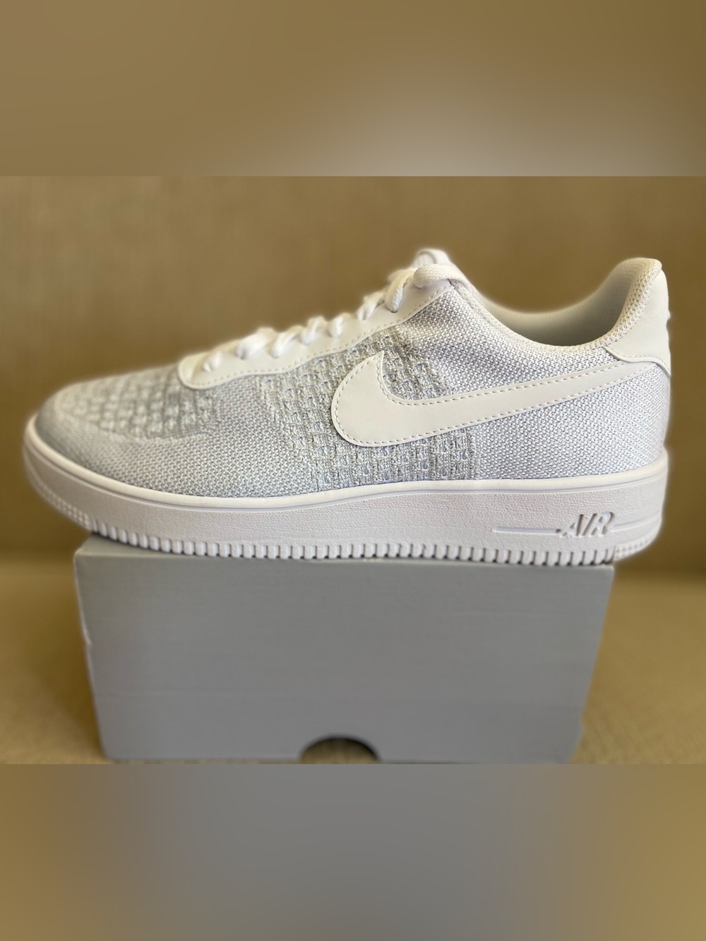 Size 10.5 - Nike Air Force 1 Low Flyknit 2.0 White Pure Platinum AV3042-100 Mens